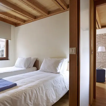 别墅 朵洛特优之屋酒店