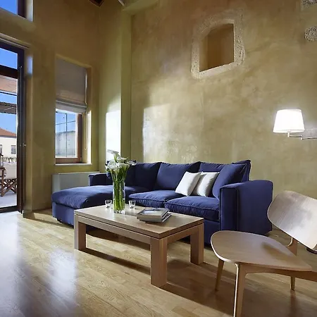 Dorotheou House Villa *